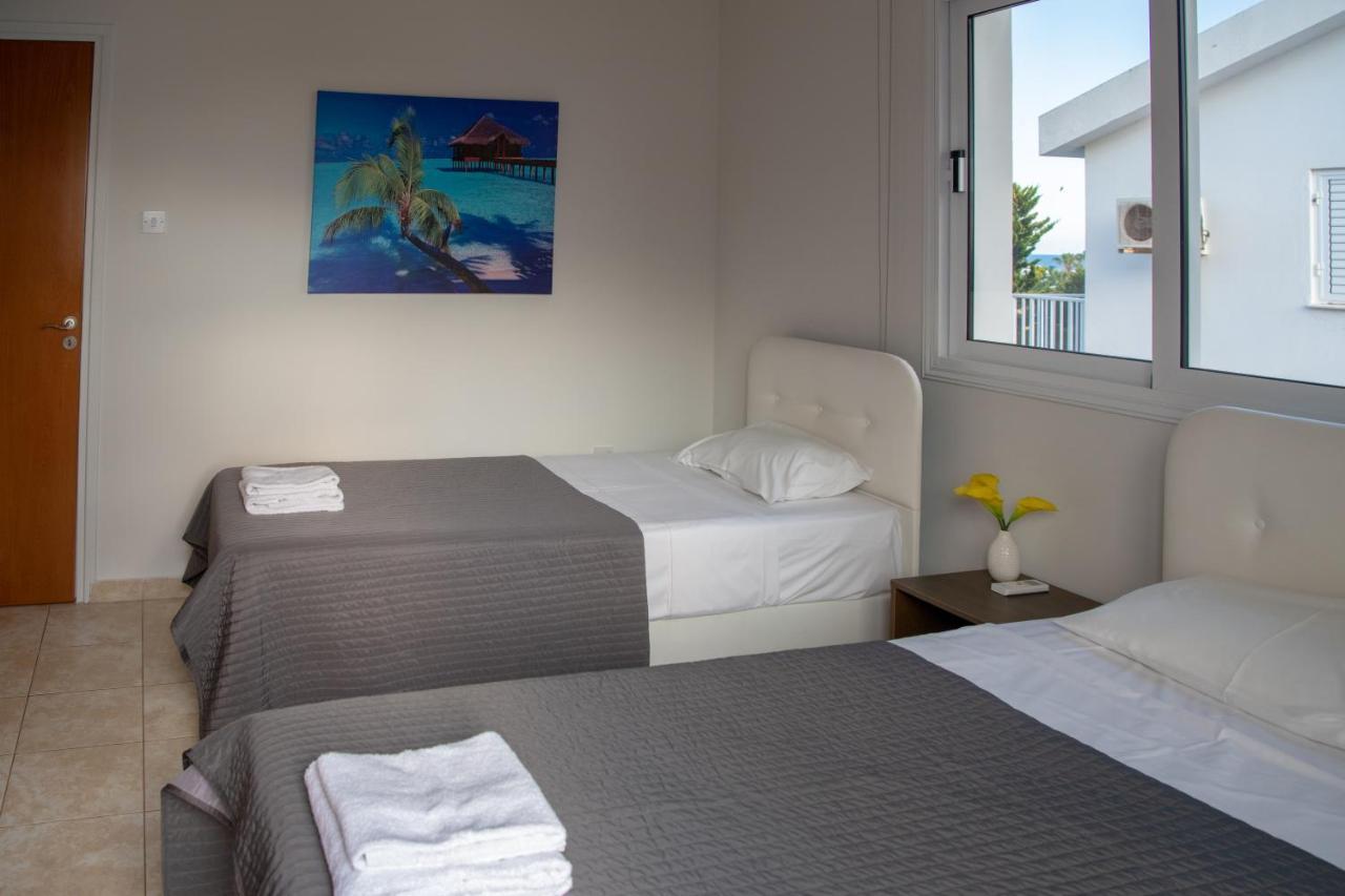 Villa Ruby Nissi Beach Ayia Napa Exterior photo