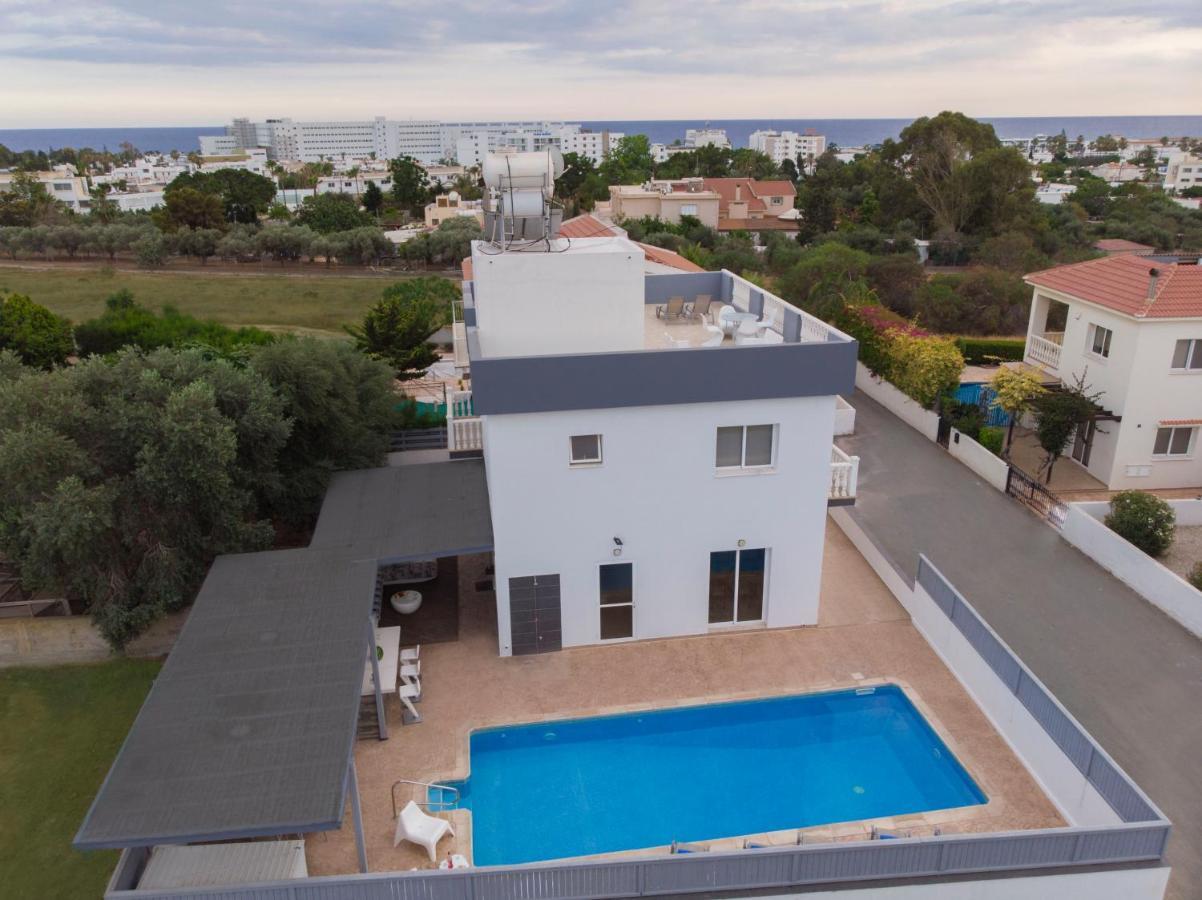 Villa Ruby Nissi Beach Ayia Napa Exterior photo